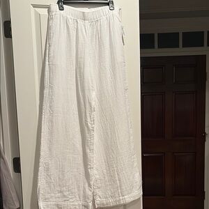 NWT Old Navy Wide Leg Guaze Pants, white, size M tall